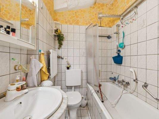 Badezimmer Wohnung 3