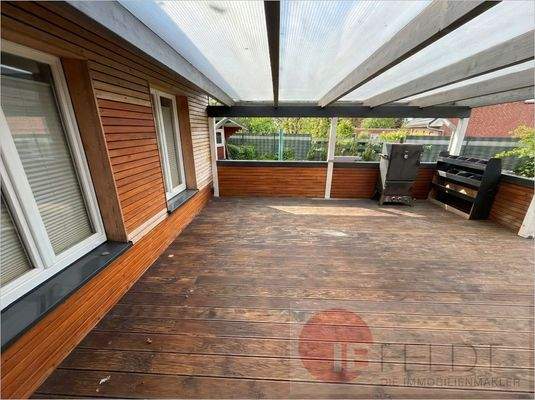 Überdachte Terrasse