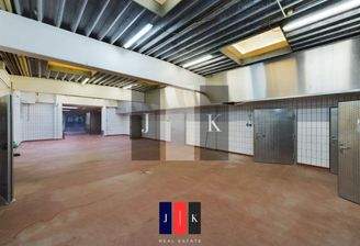 Halle Innenansicht 2