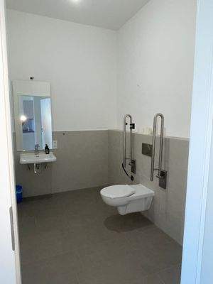 Barrierefreies Badezimmer
