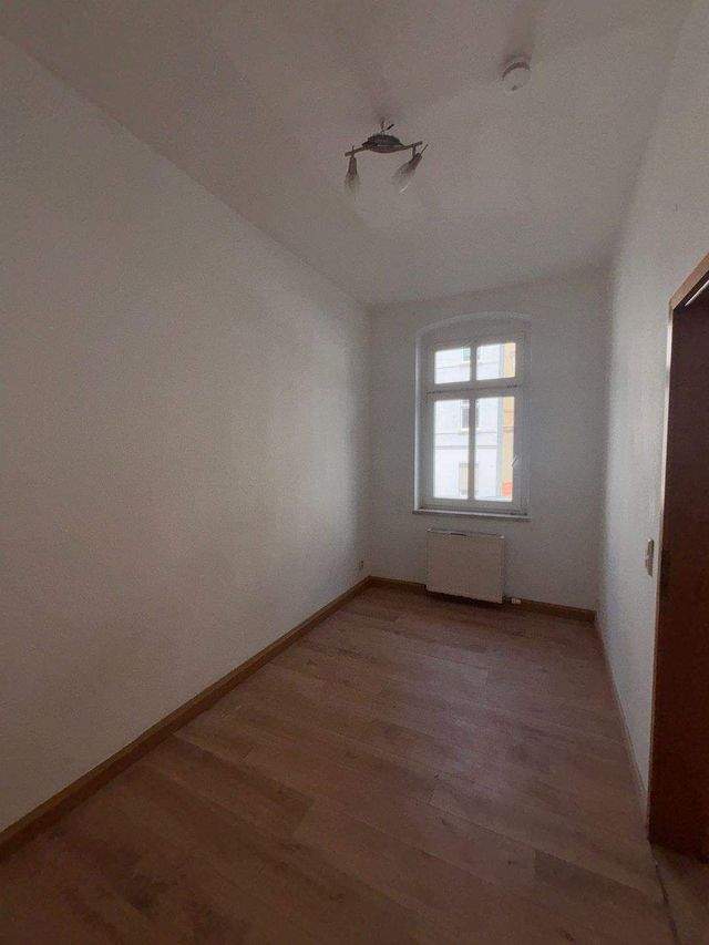 Renovierte 2-Zimmer-Wohnung mit Terrasse im Ostviertel von Gera - Foto 2