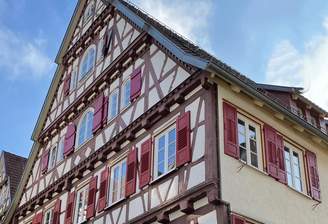 Denkmalgeschützes Mehrfamilien-Haus