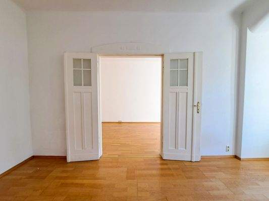 nostalgische Flügeltüren