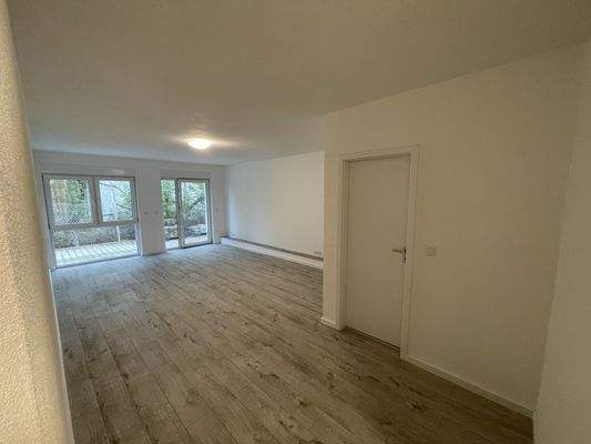 1003-0100_Zimmer 4-Terrasse.jpg