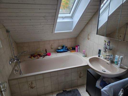 Badezimmer OG.jpg