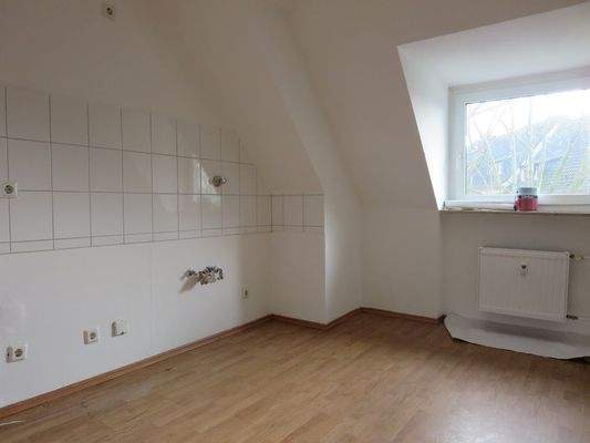 Küche (ohne Oberboden+Fliesen)