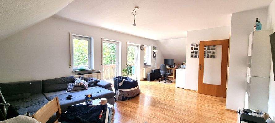 Wohn- u. Essbereich Dachgeschoss