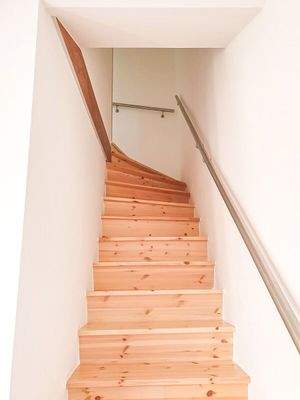 Eingangsbereich // Treppe in das 2. OG