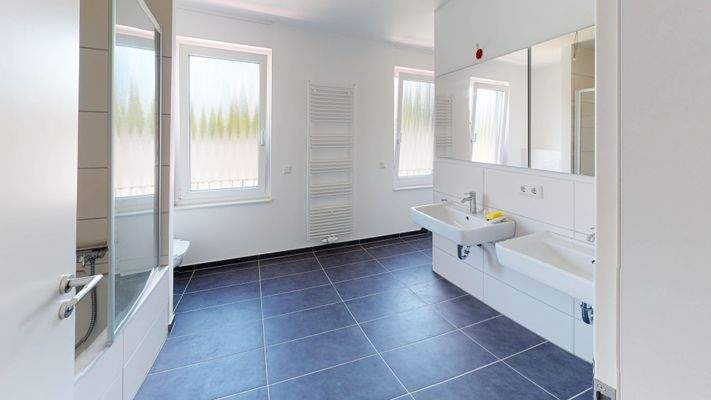 Badezimmer 2