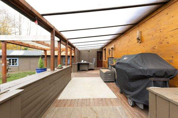 Überdachte Terrasse