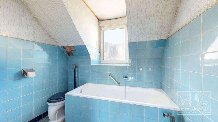 Haus Nr. 35: OG - Badezimmer