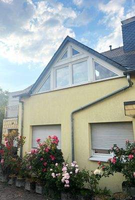 Teilansicht Vorderfront 30.jpg