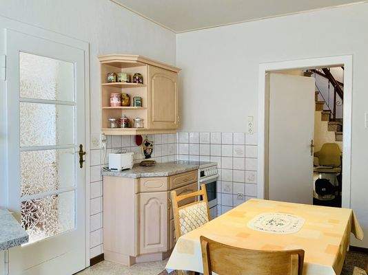 Zugang zu Flur und Wohnen