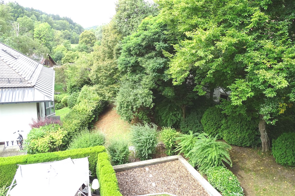 Blick v. Wohnzi. u. Wintergar.