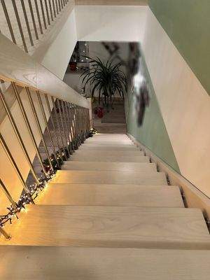 Treppenaufgang zum DG - Maisonettewohnung