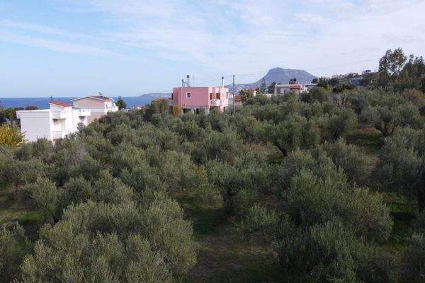 Kreta, Kalyves: Grundstück in Strandnähe mit herrlichem Meerblick zu verkaufen