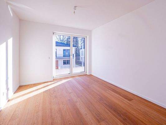 Kinder-/Arbeitszimmer