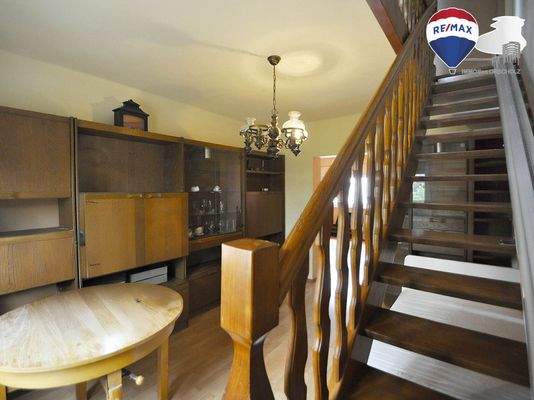 Treppenaufgang zum Obergeschoss