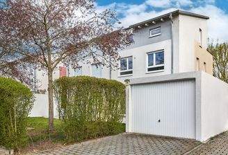 Street view of House