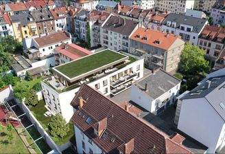 1748_exterior_cam3_01