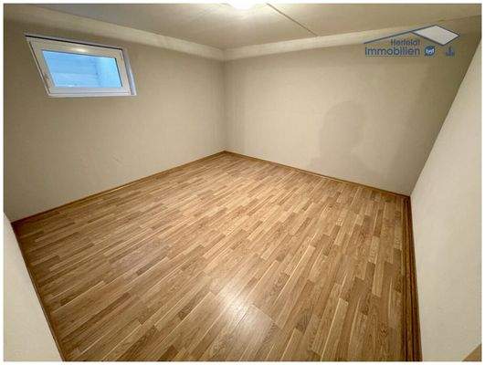 Großer Hobbyraum im Kellergeschoss