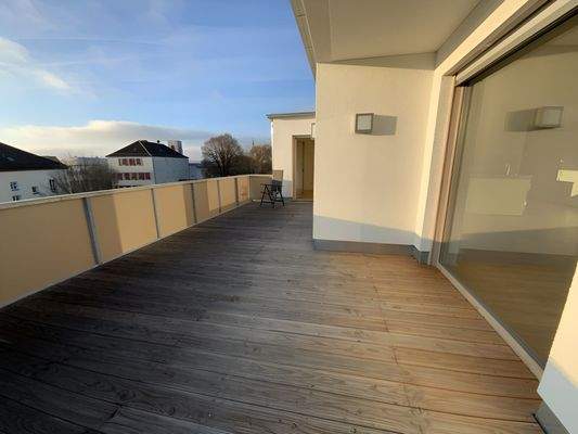 Rießige Dachterrasse