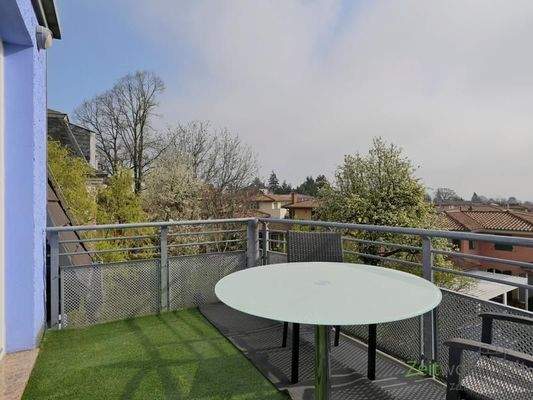 Balkonausblick im April