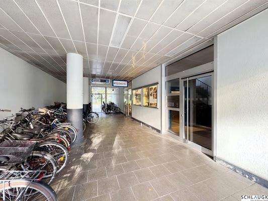 Zusätzlicher Platz für Fahrräder vor der Haustür