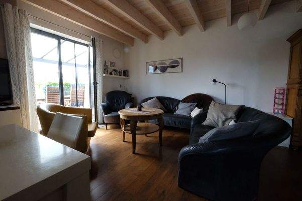 5704435A-F26D-40B4-B976-69164197FE43-8432-000009E25A8635A4