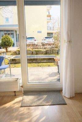 Bild Wohnzimmer_Terrasse