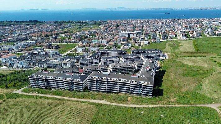 Apartments in a Complex with Extensive Amenities in Yalova