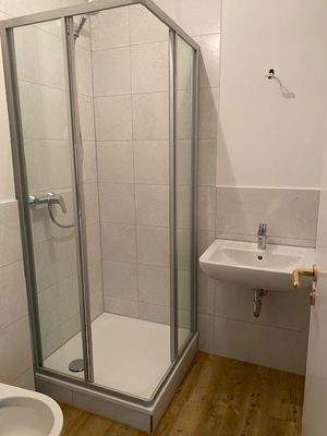 Bad komplett saniert