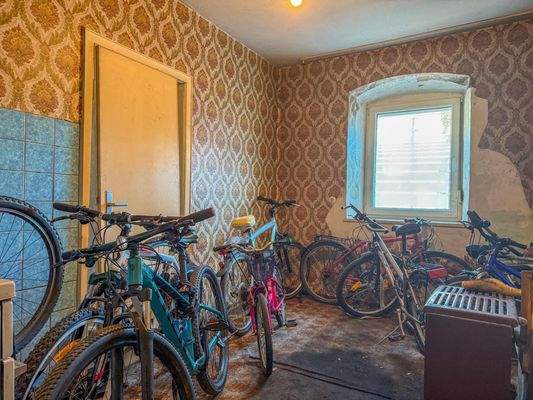 Abstelle für Fahrräder 1. OG