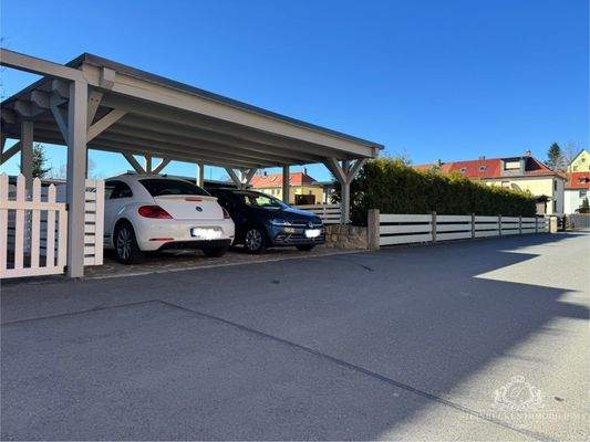 Caport mit 2 Stellplätzen
