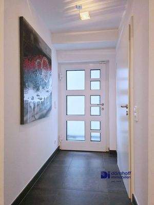 UG separater Ausgang