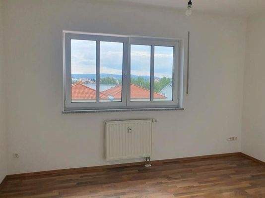 weiteres Zimmer mit ca. 11 qm