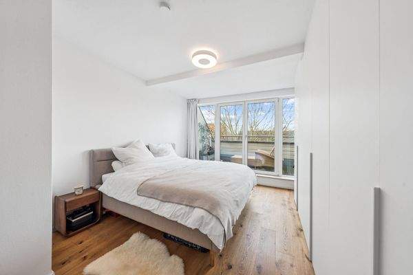 Schlafzimmer 4. Obergeschoss mit Terrasse