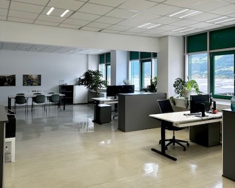 Büro 2