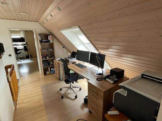 Diele 2. Stock/ Home-Office