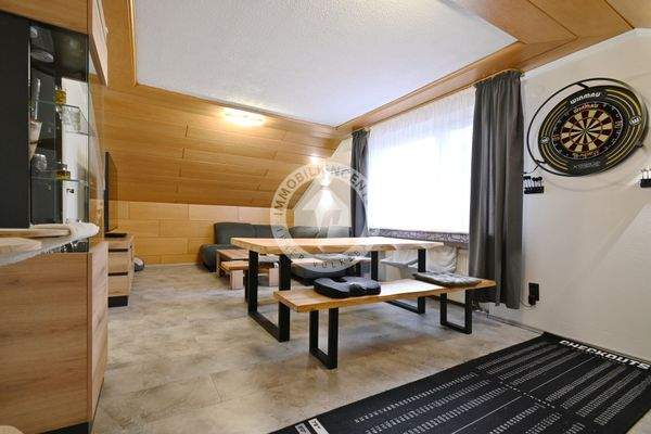 Wohnzimmer (Blick 2)