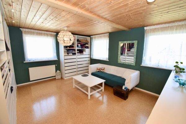 Ankleide / Kinderzimmer