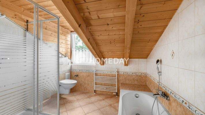 1. OG Badezimmer 1 1