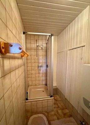 Badezimmer im Souterrain