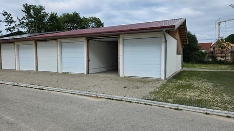 Schmiechen Garage, Schmiechen Stellplatz