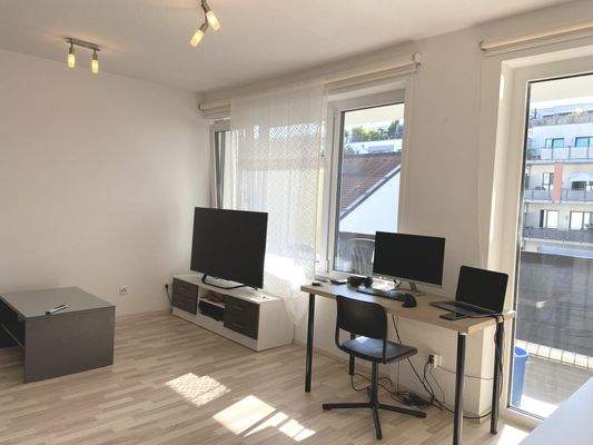 Arbeits- und Wohnbereich