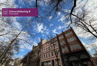 Universitätsring 8