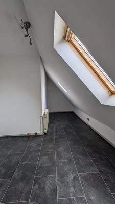 Schlafzimmer DG ..jpeg