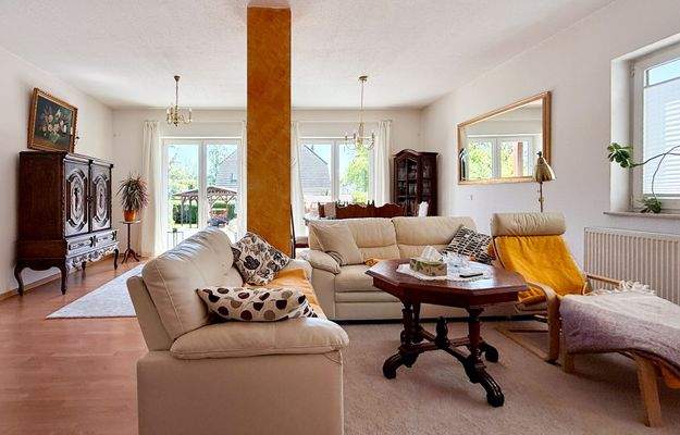 Wohnbereich mit Essplatz