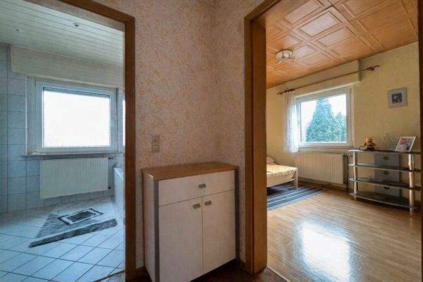 Bade- & Schlafzimmer 1. OG