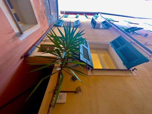 BO937_02 TERRA ITALIA IMMOBILIEN_LIGURIEN_VALLEVON